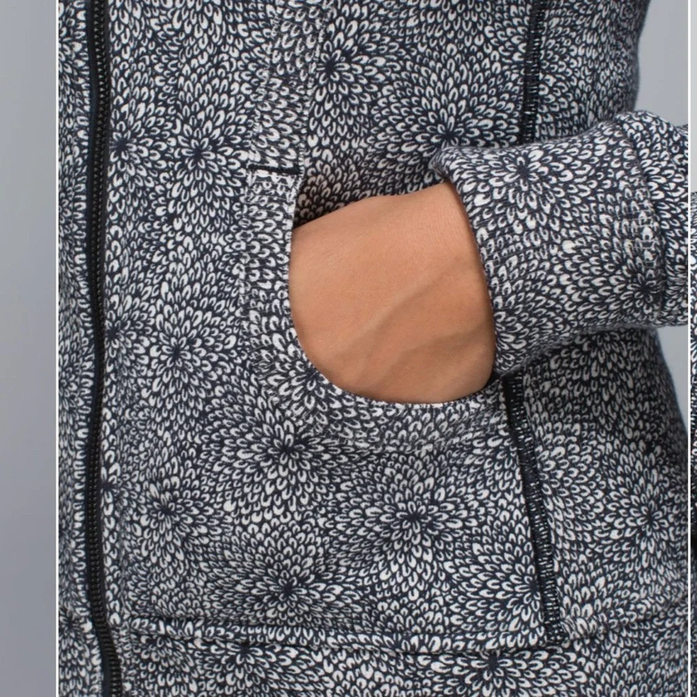 lululemon athletica Gray Scuba Hoodie Fleece Sweater - Picture 8 of 10